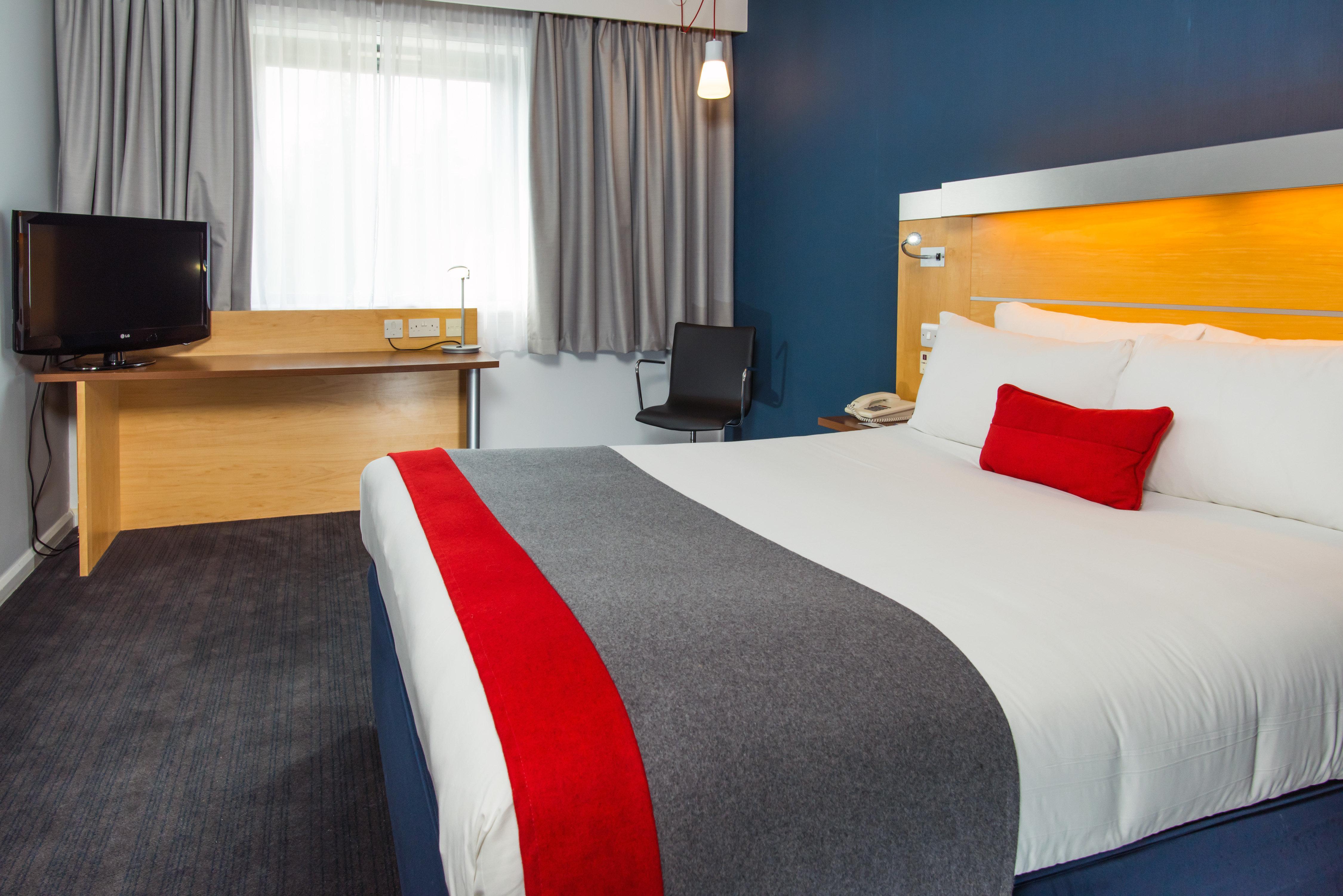 Holiday Inn Express Stevenage, An Ihg Hotel Ngoại thất bức ảnh