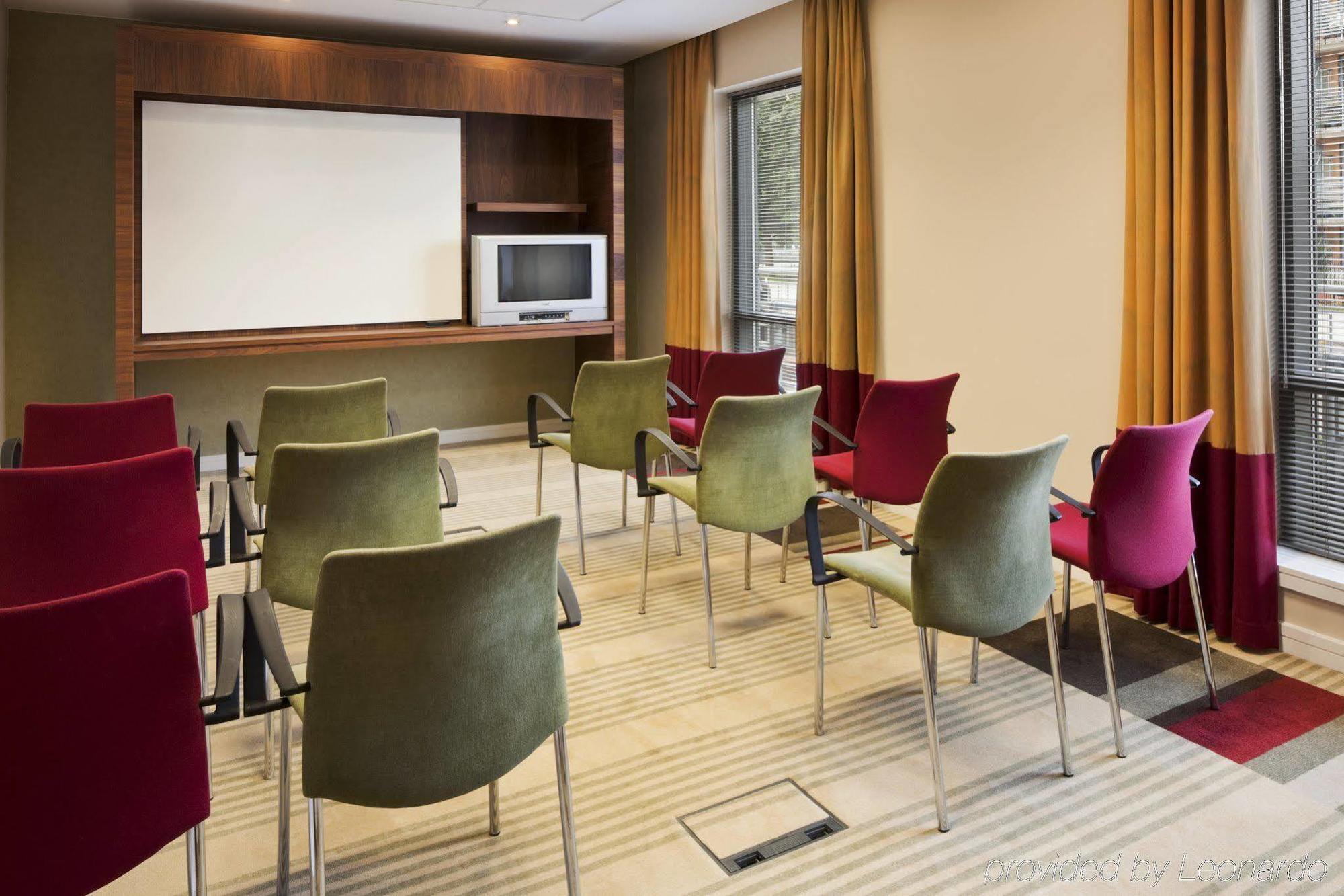 Holiday Inn Express Stevenage By Ihg Tiện nghi bức ảnh